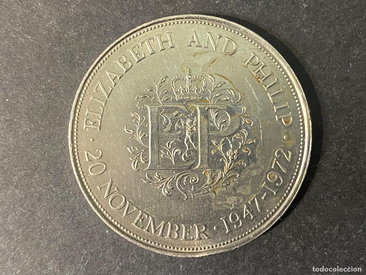 Monedas antiguas de Europa: Inglaterra. Dos monedas de Isabel II - Foto 5