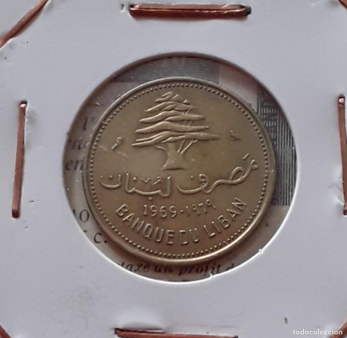 Alte M&uuml;nzen aus Europa: Moneda de 10 Piastras del L&iacute;bano 1969: Emblema de la Rep&uacute;blica Libanesa