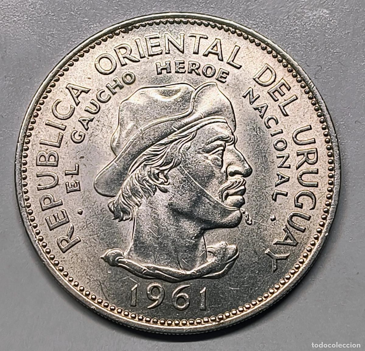 Monedas antiguas de Europa: 10 Pesos Uruguay 1961 &ndash; Sesquicentenario 1811