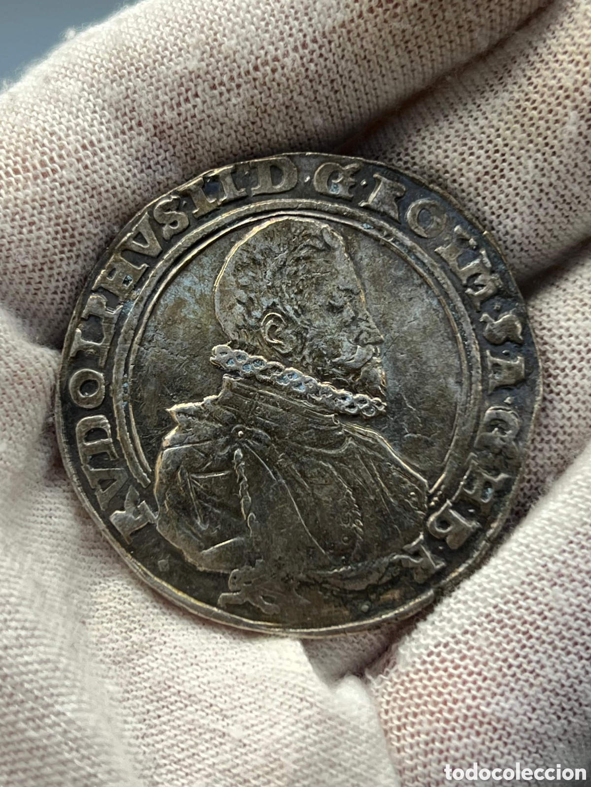 Monedas antiguas de Europa: Muy raro thaler de plata de Rodolfo II del a&ntilde;o 1590 acu&ntilde;ada en Kattenberg, pesa 28,91 gramos