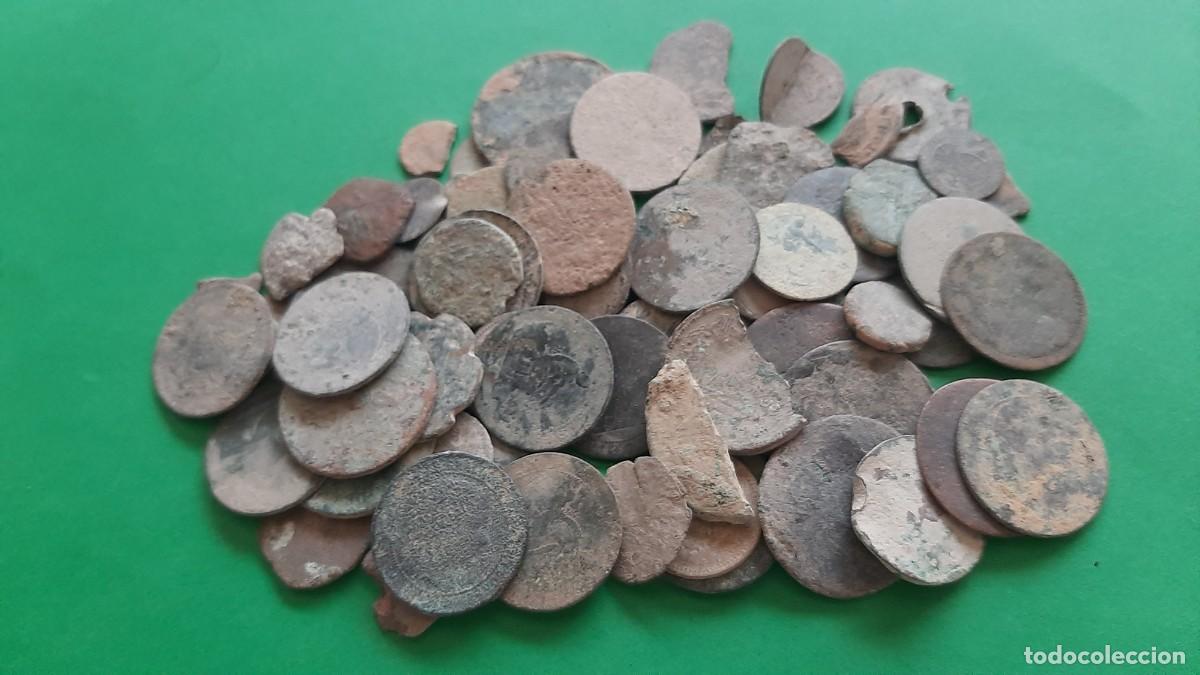 Monedas antiguas de Europa: (MUNDO) LOTE DE MONEDAS EN MUY BAJA CONSERVACI&Oacute;N