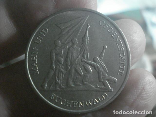 Monedas antiguas de Europa: ALEMANIA DEMOCR&Aacute;TICA 10 MARCOS - BUCHENWALD A&Ntilde;O 1972