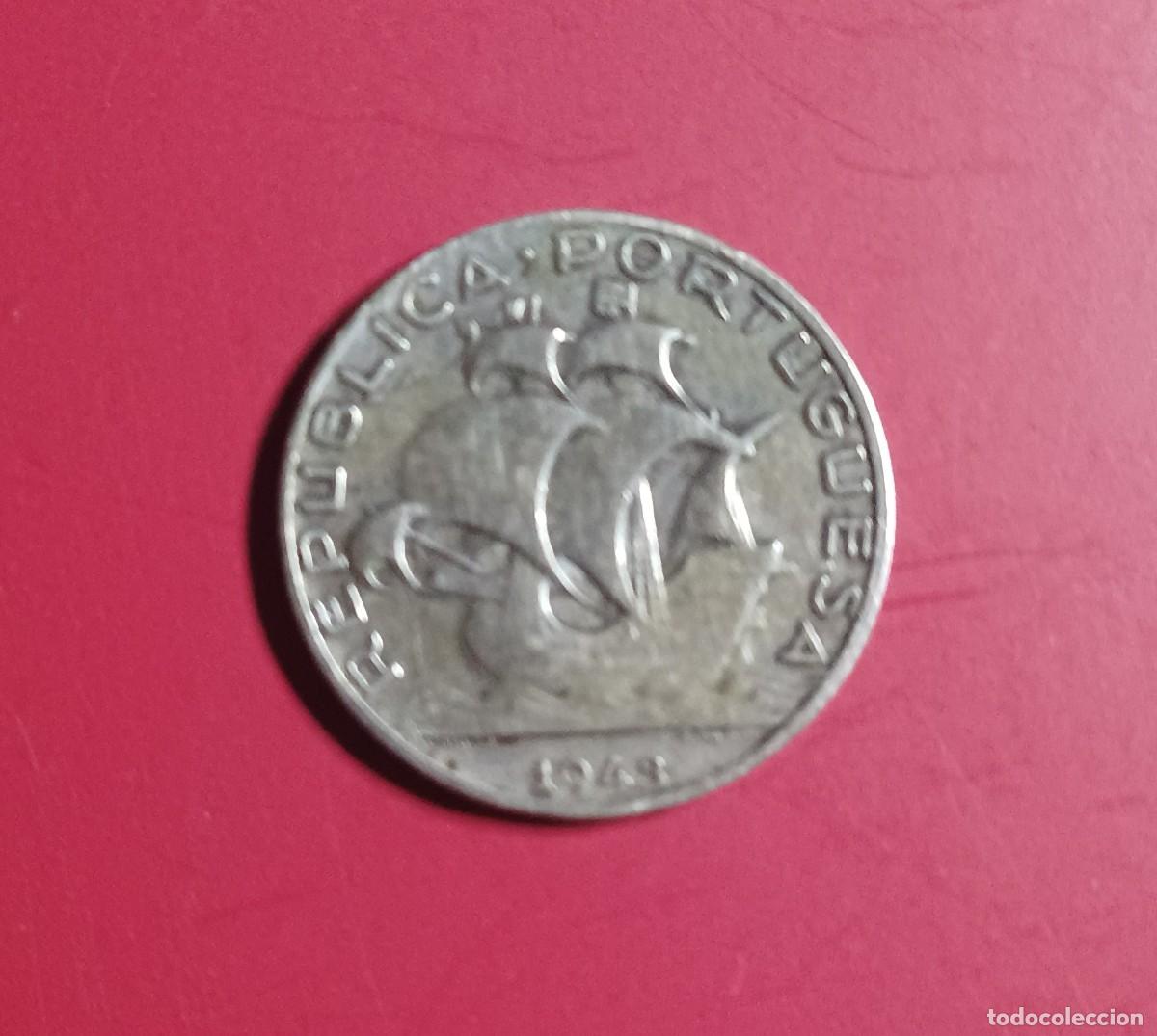 Monedas antiguas de Europa: REP&Uacute;BLICA PORTUGUESA, una pieza de 2 escudos y 50 centavos. De 1943