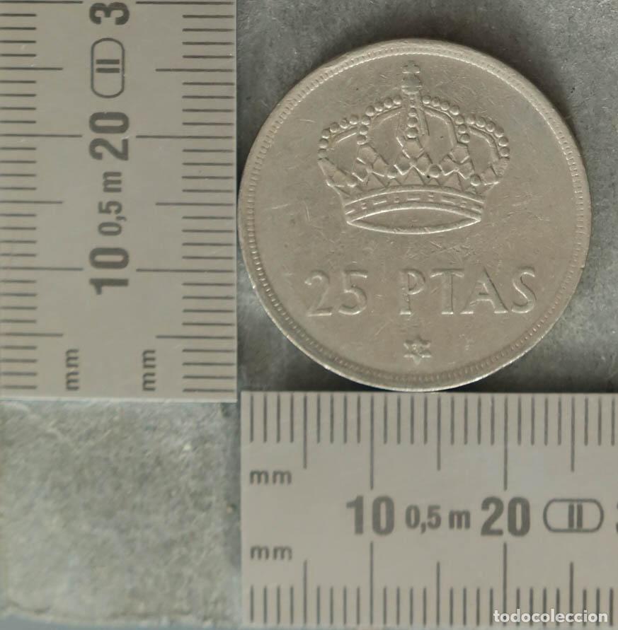 Monedas antiguas de Europa: MONEDA. 25 Pesetas - Juan Carlos I - Espa&ntilde;a - 1975