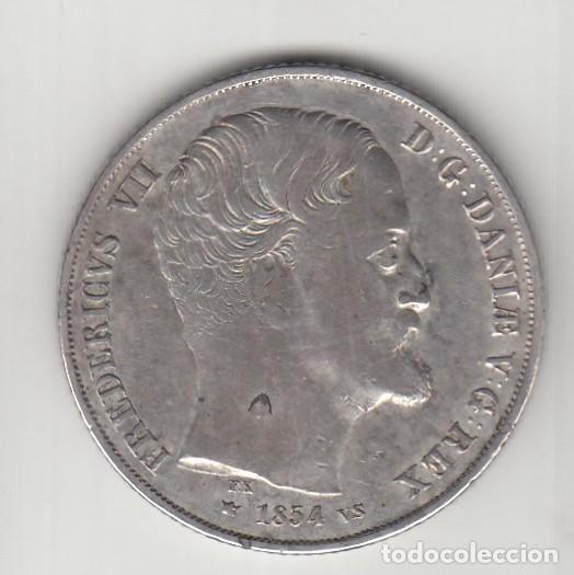 Monedas antiguas de Europa: DINAMARCA. Moneda de 2 R. de Plata de 1854. BC.