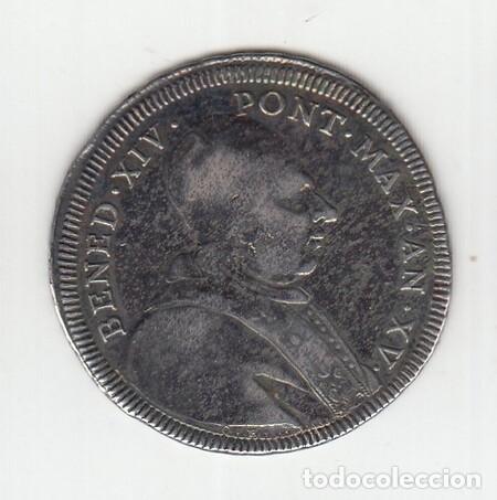 Monedas antiguas de Europa: VATICANO. Moneda de 1/2 Escudo de Plata de 1754. Rara. BC.