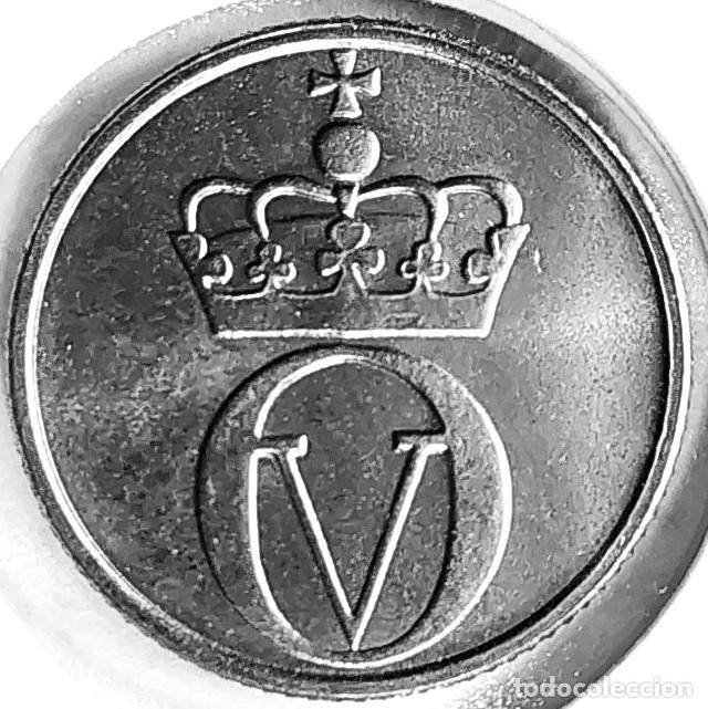 Monedas antiguas de Europa: NORUEGA (1958-1991) - 10 ORE 1973 - REY OLAF V - ABEJA - A - 1,50 GR. CUPRONIQUEL - DIAMETRO 15 mm