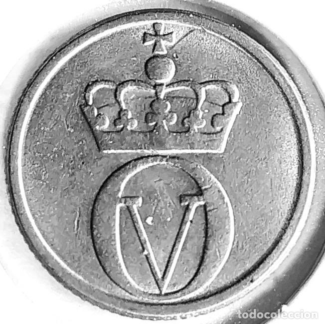 Monedas antiguas de Europa: NORUEGA (1958-1991) - 10 ORE 1964 - REY OLAF V - ABEJA - A - 1,50 GR. CUPRONIQUEL - DIAMETRO 15 mm