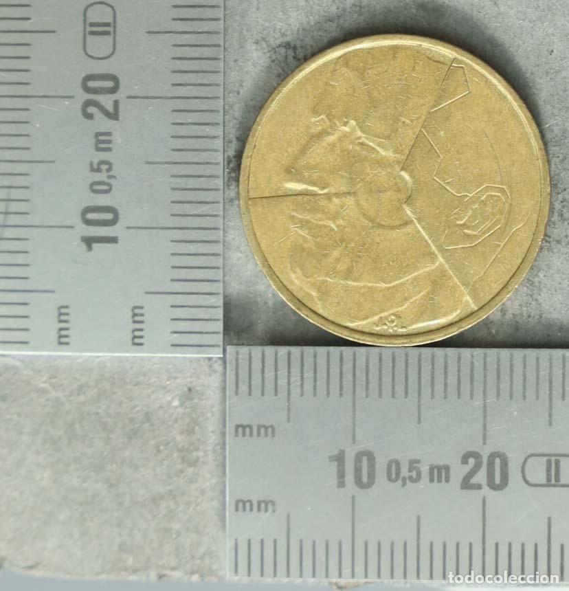 Monedas antiguas de Europa: MONEDA. 5 Francos - B&eacute;lgica - Balduino I - 1986 - Foto 2