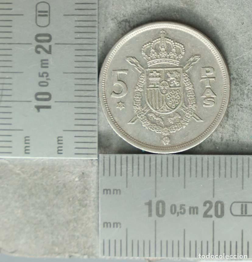 Old Coins of Europe: MONEDA. 5 Pesetas - Espa&ntilde;a - Juan Carlos I - 1975