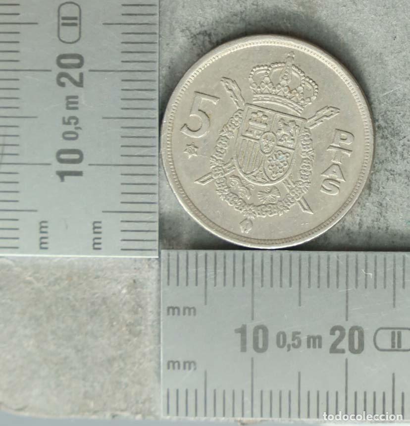 Old Coins of Europe: MONEDA. 5 Pesetas - Espa&ntilde;a - Juan Carlos I - 1975