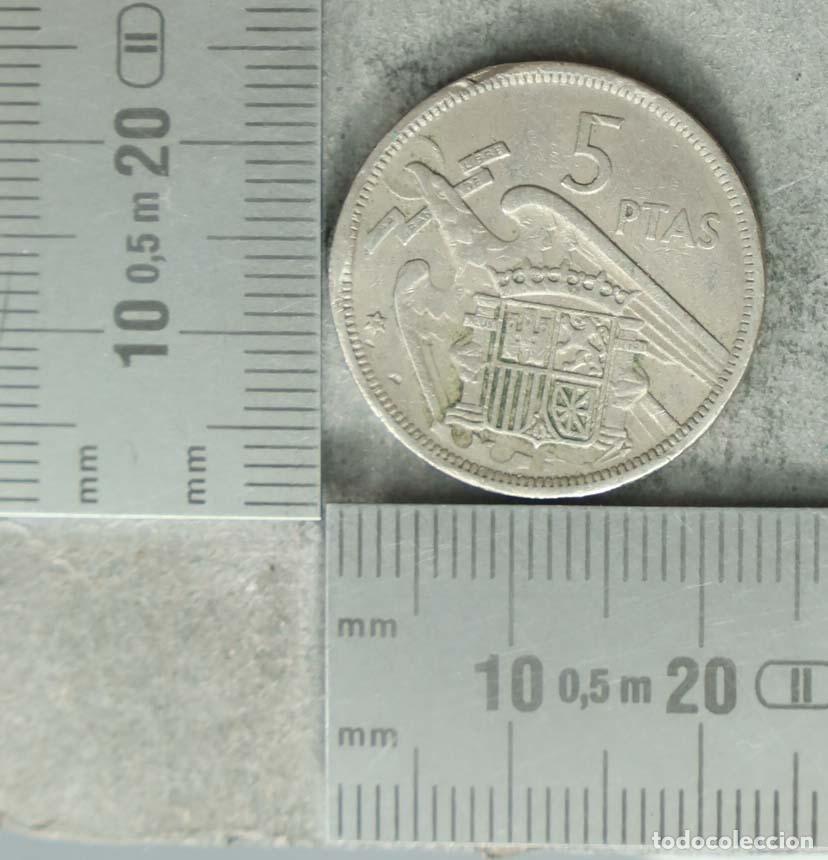 Monedas antiguas de Europa: MONEDA. 5 Pesetas - Espa&ntilde;a - Francisco Franco - Caudillo de Espa&ntilde;a por la G. de Dios - 1957