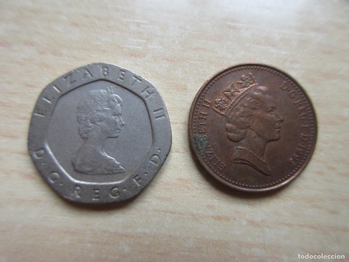 Monedas antiguas de Europa: 2 monedas Inglaterra diferentes