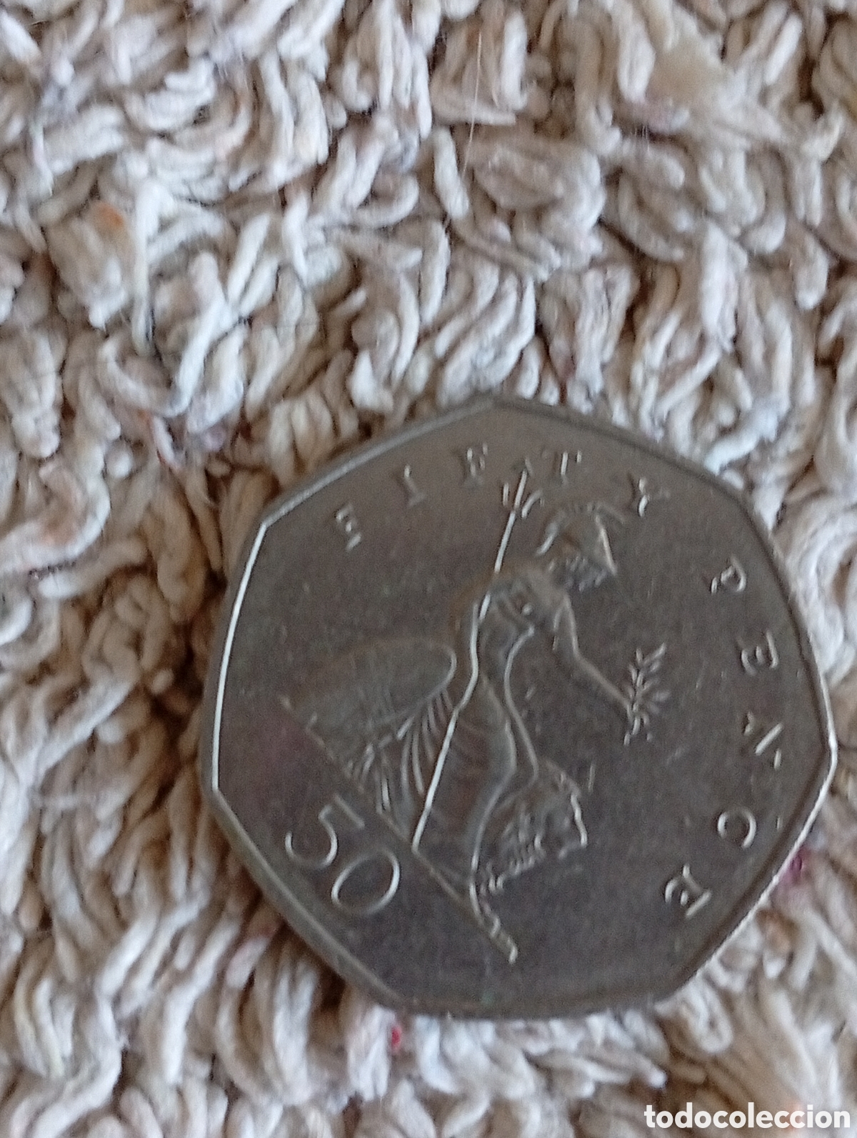 Moedas antigas da Europa: Moneda 2001, fifty pence, reina Isabel