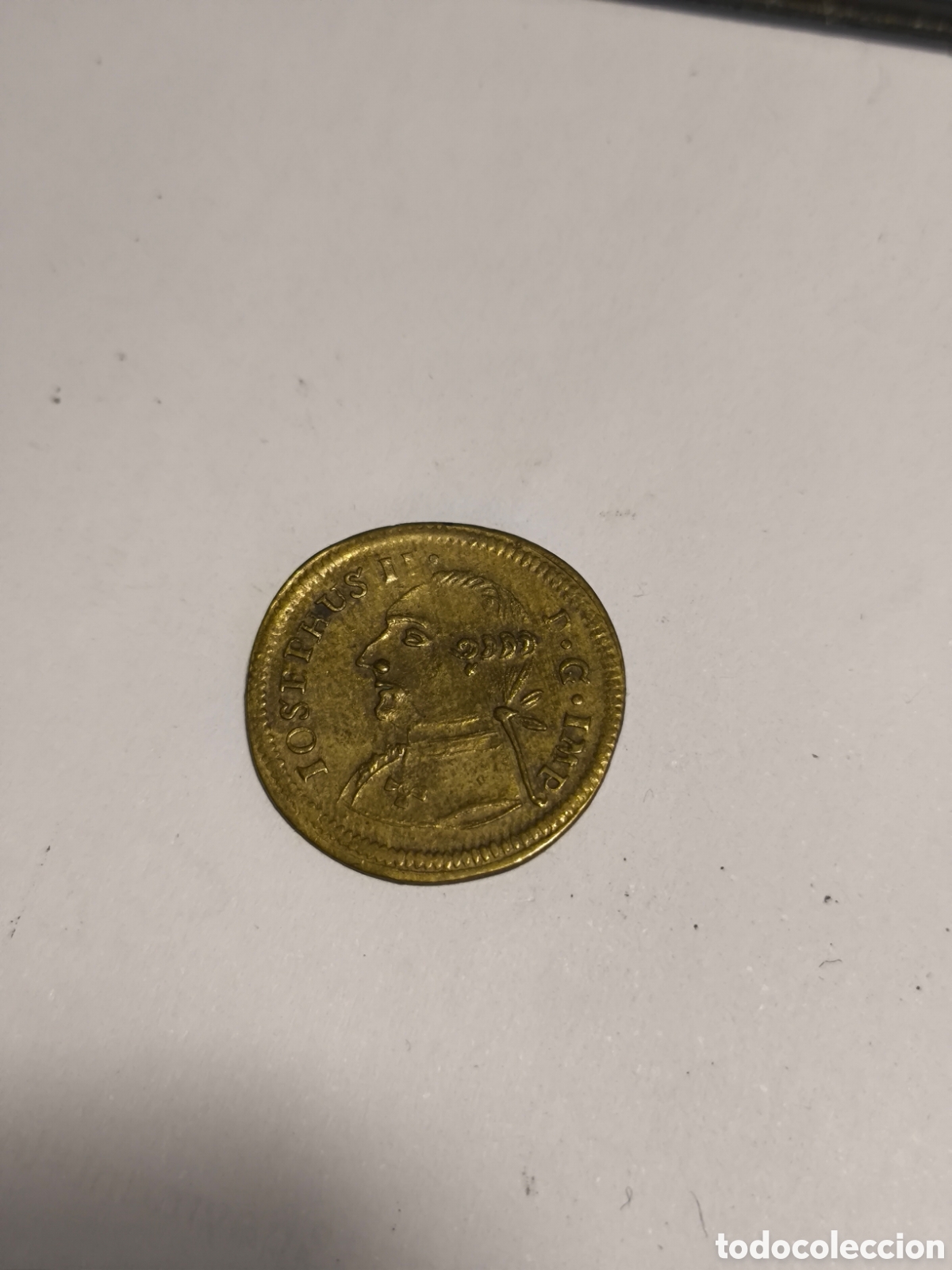 Monedas antiguas de Europa: jet&oacute;n's Iosephus II Francia siglos XIII a XVIII (2)