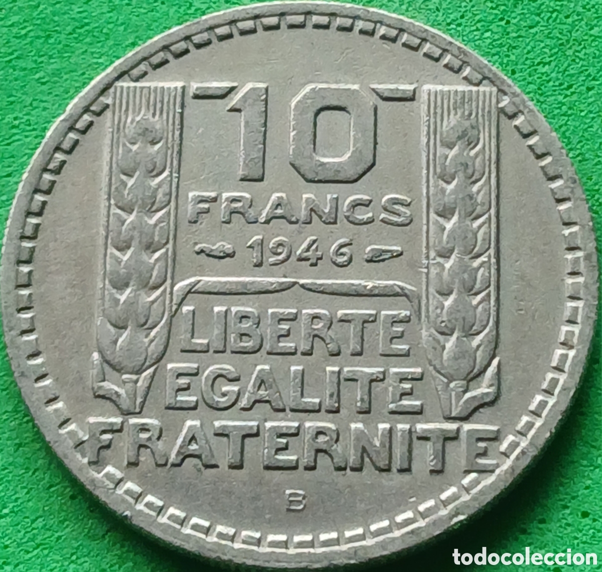 Monedas antiguas de Europa: Francia 10 francos 1946 B Beaumont-le-Roger km#908 poco com&uacute;n