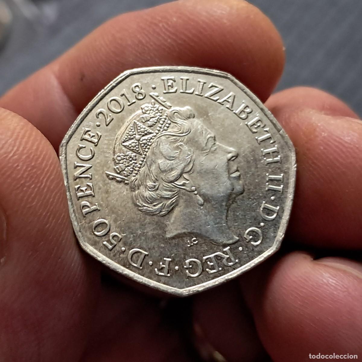 Monedas antiguas de Europa: MONEDA REINO UNIDO 50 PENCE PENIQUES 2018 - Elizabeth II (5&ordm; retrato; Tailor of Gloucester) VF.