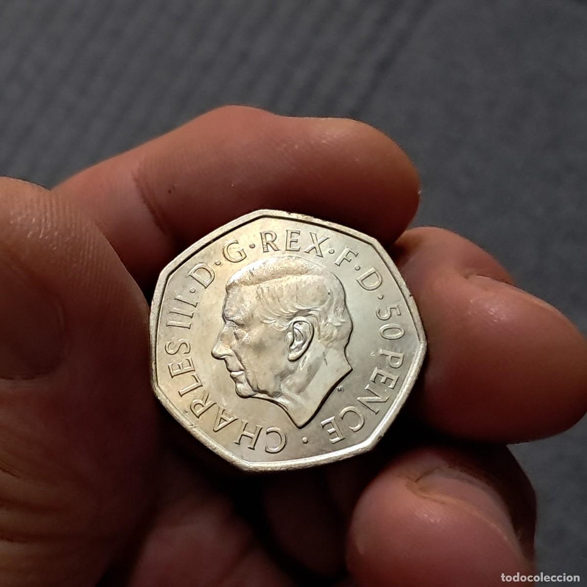 Monedas antiguas de Europa: MONEDA REINO UNIDO 50 PENCE PENIQUES 2022 - Charles III (Vida y legado de la Reina), UNC.