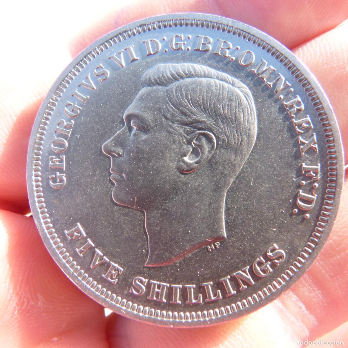 Monedas antiguas de Europa: Five 5 shillings 1951, Georgivs. Rev san Jorge matando al dragon. 28,42gr. 38mm. Britannia.