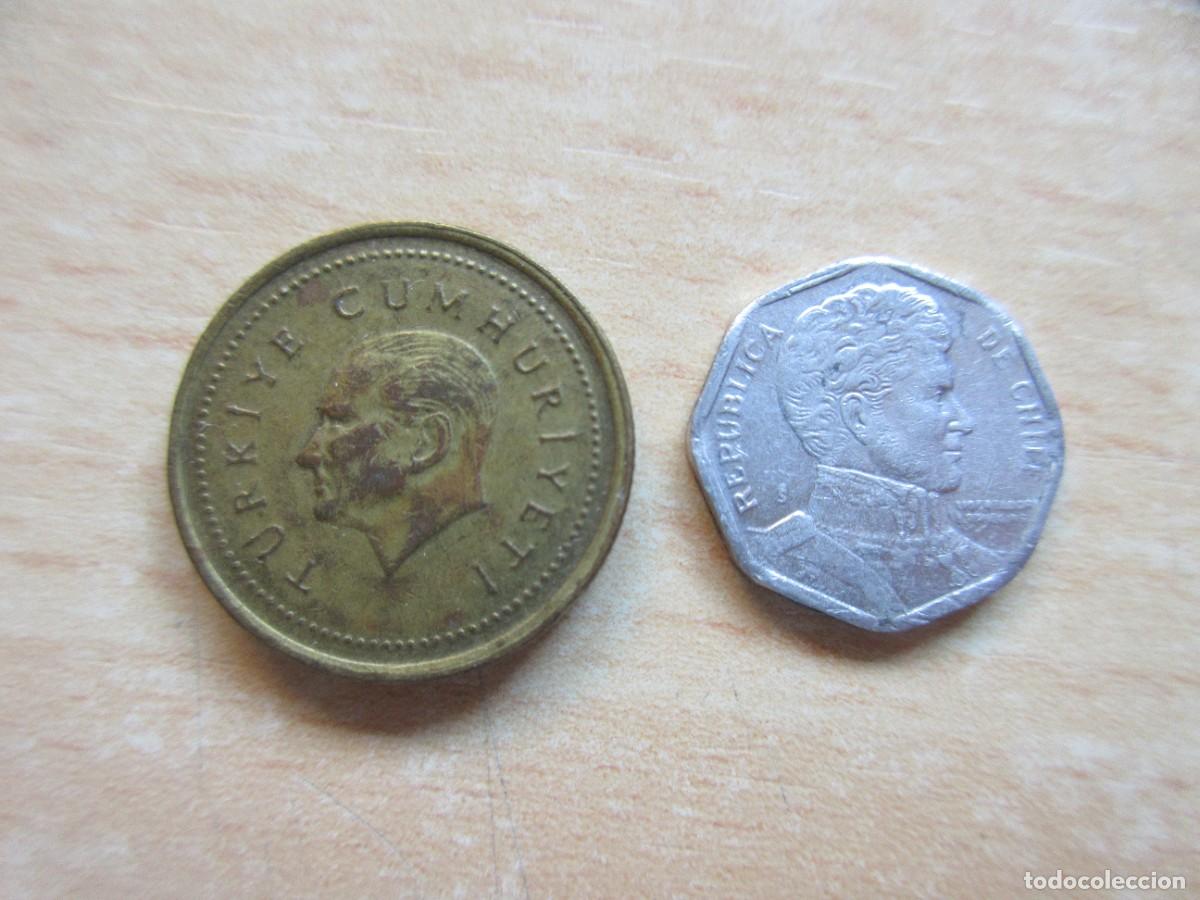 Monedas antiguas de Europa: 2 monedas diferentes variadas