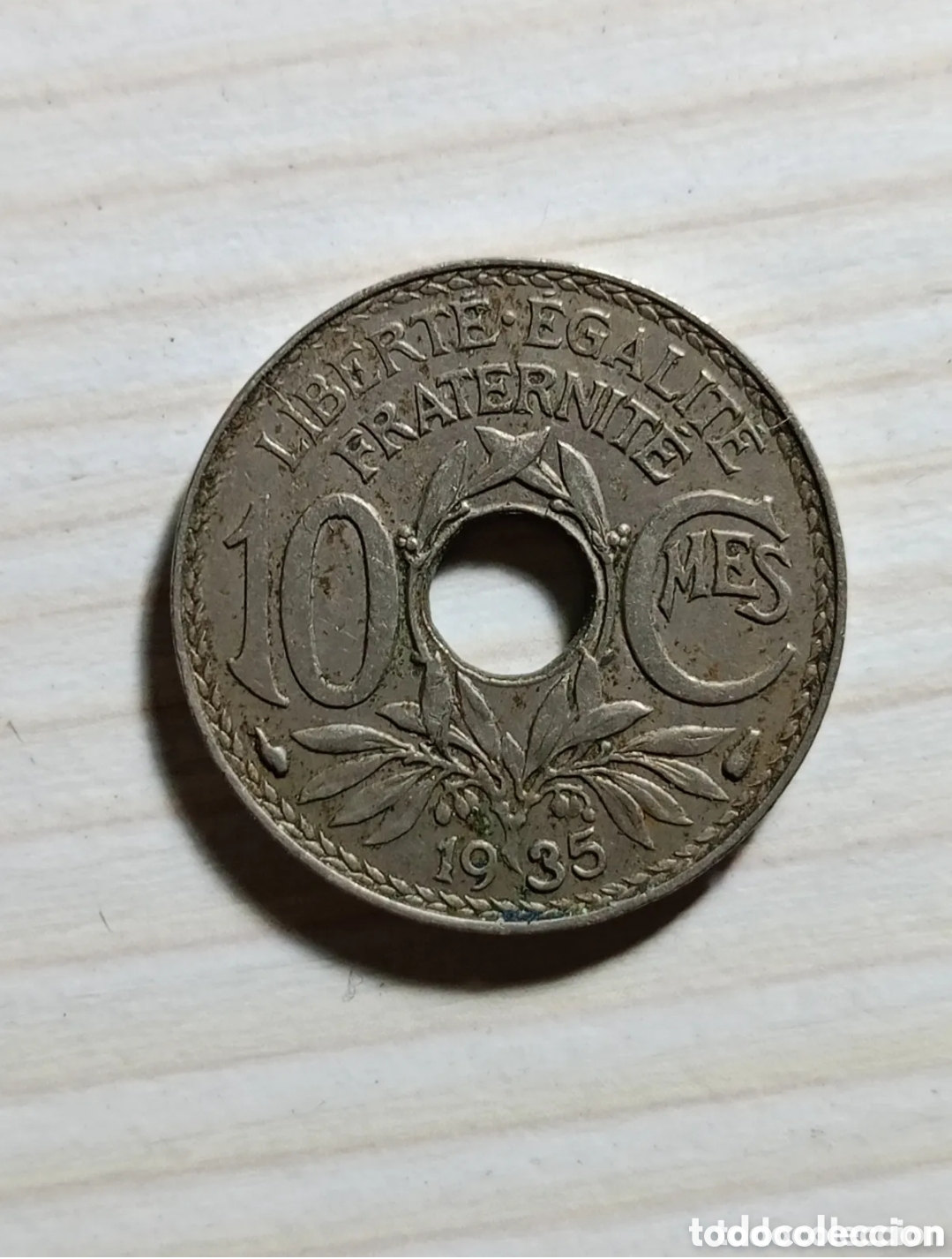 Old Coins of Europe: 1935 Francia Moneda Francesa Libertad Igualdad Fraternidad 10 CMES C&Eacute;NTIMOS