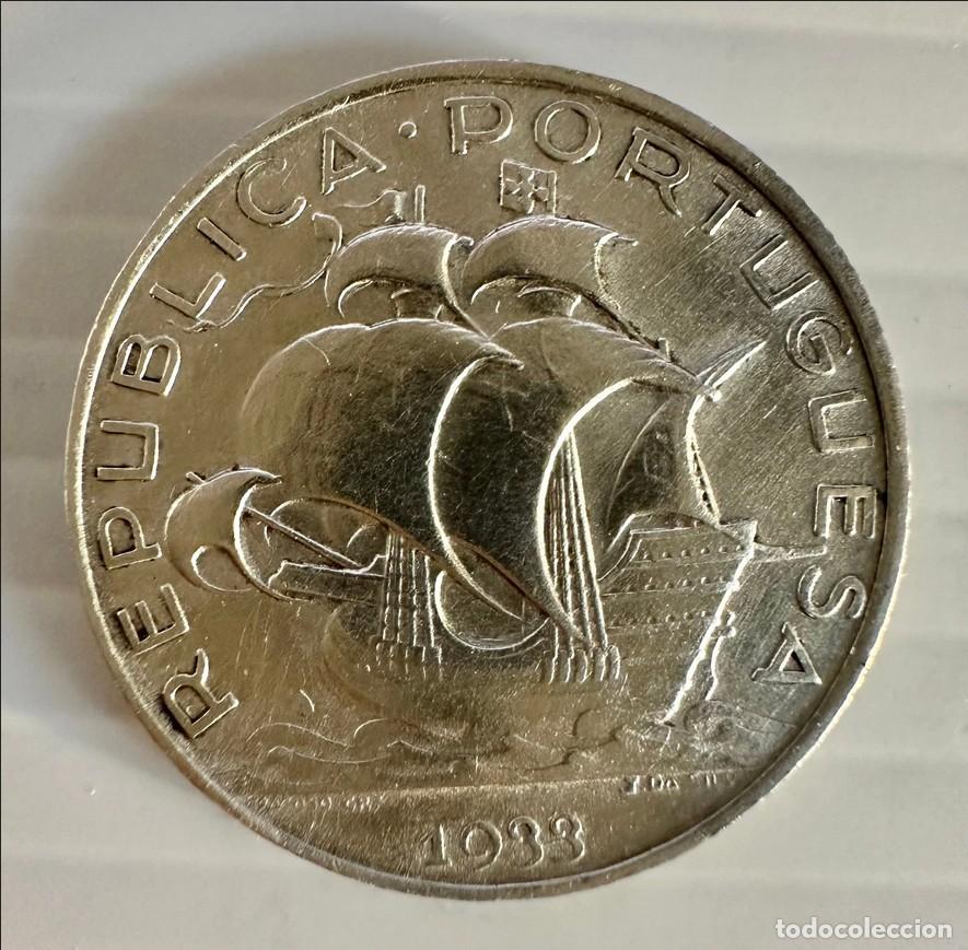 Monedas antiguas de Europa: 2$50 Escudos 1933 - &rdquo;Caravela&rdquo; (Prata) KM# 590 GOOD Silver