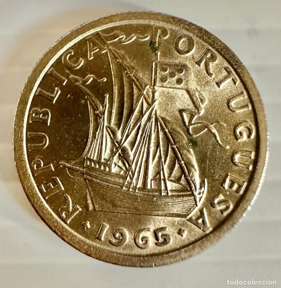 Monedas antiguas de Europa: 1965 Portugal 2$50 Coin &ndash; 2.50 Escudos &ndash; KM# 590 &ndash; Caravela / Sailing Ship