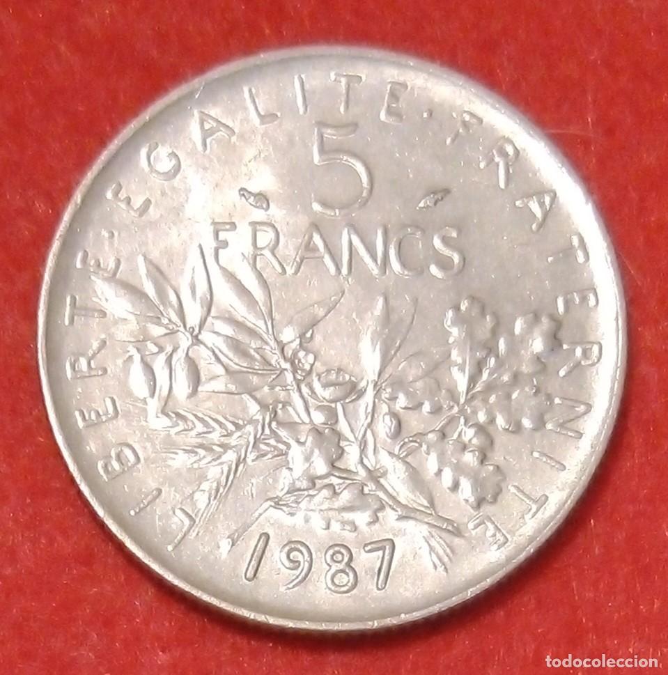 Monedas antiguas de Europa: MONEDA DE FRANCIA 1987 - 5 FRANCOS - COBRE REVESTIDO DE N&Iacute;QUEL