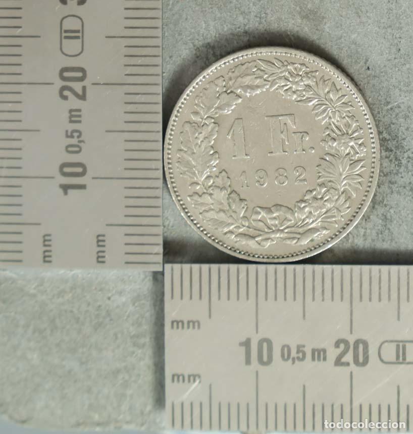 Moedas antigas da Europa: MONEDA. 1 Franco - Suiza - Helvetia 1982