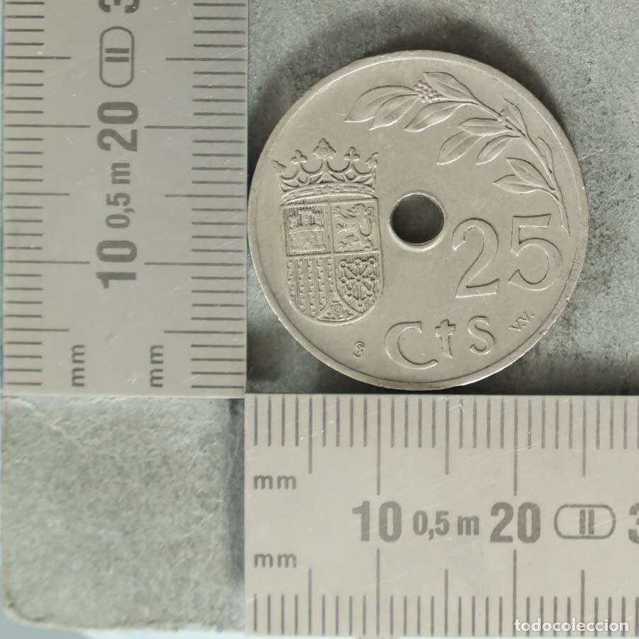 Monedas antiguas de Europa: Moneda. 25 C&eacute;ntimos - Espa&ntilde;a - II A&ntilde;o Triunfal 1937