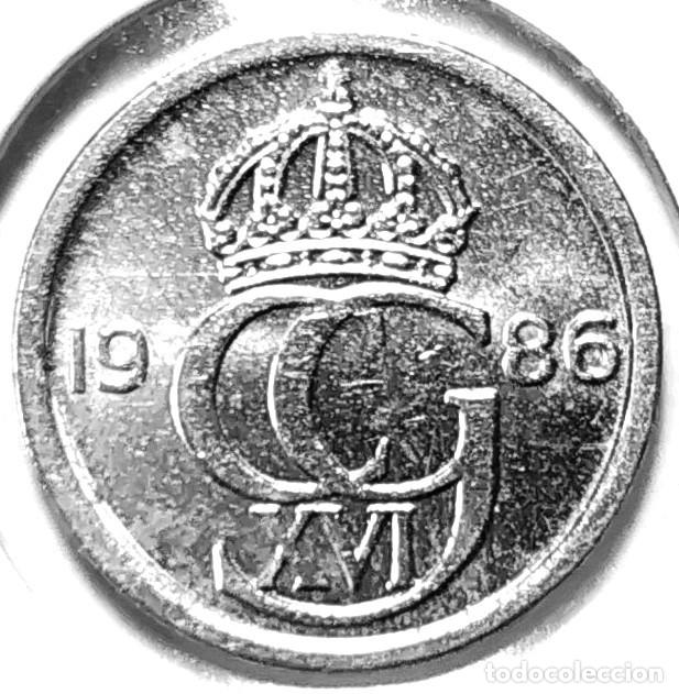 Monedas antiguas de Europa: SUECIA (1975-) - 10 ORE 1986 U - REY CARL XVI GUSTAF - A - 1,44 GR. COBRE NIQUELADO - DIAMETRO 15 mm
