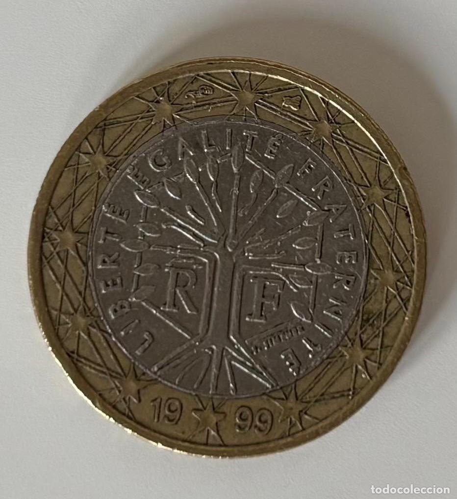 Monedas antiguas de Europa: Moneda 1 Euro Francesa de 1999 con &aacute;rbol de la vida y el lema &rdquo;Libert&eacute;, &Eacute;galit&eacute;, Fraternit&eacute;&rdquo;