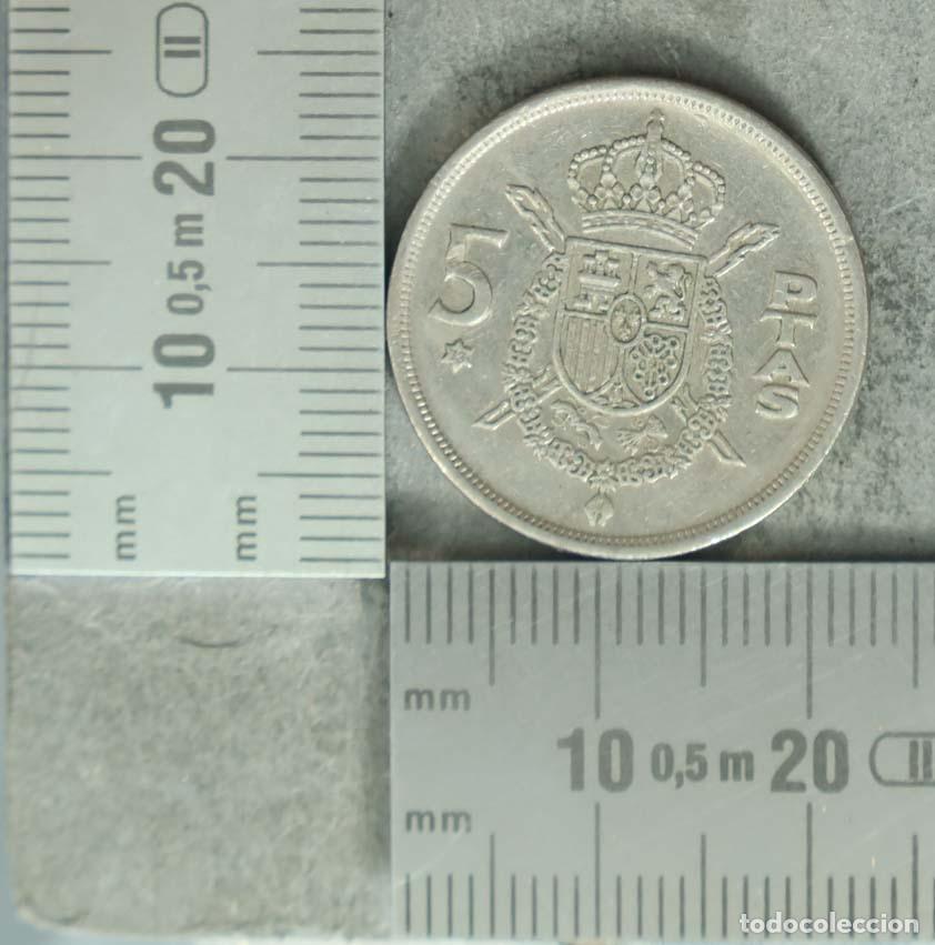 Old Coins of Europe: MONEDA. 5 Pesetas - Espa&ntilde;a - Juan Carlos I 1975