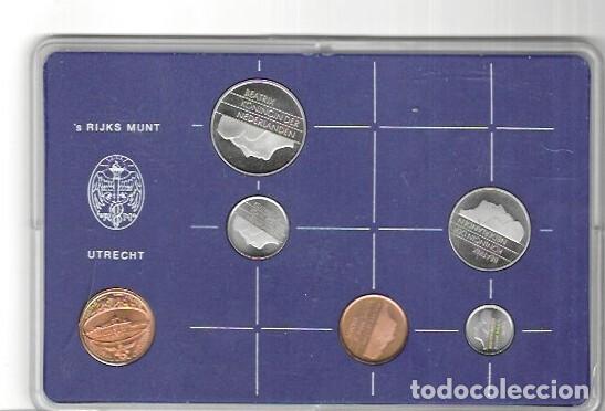 Monedas antiguas de Europa: NEDERLA CARPETA A&Ntilde;O 1982 UN POCO ESTALLADA
