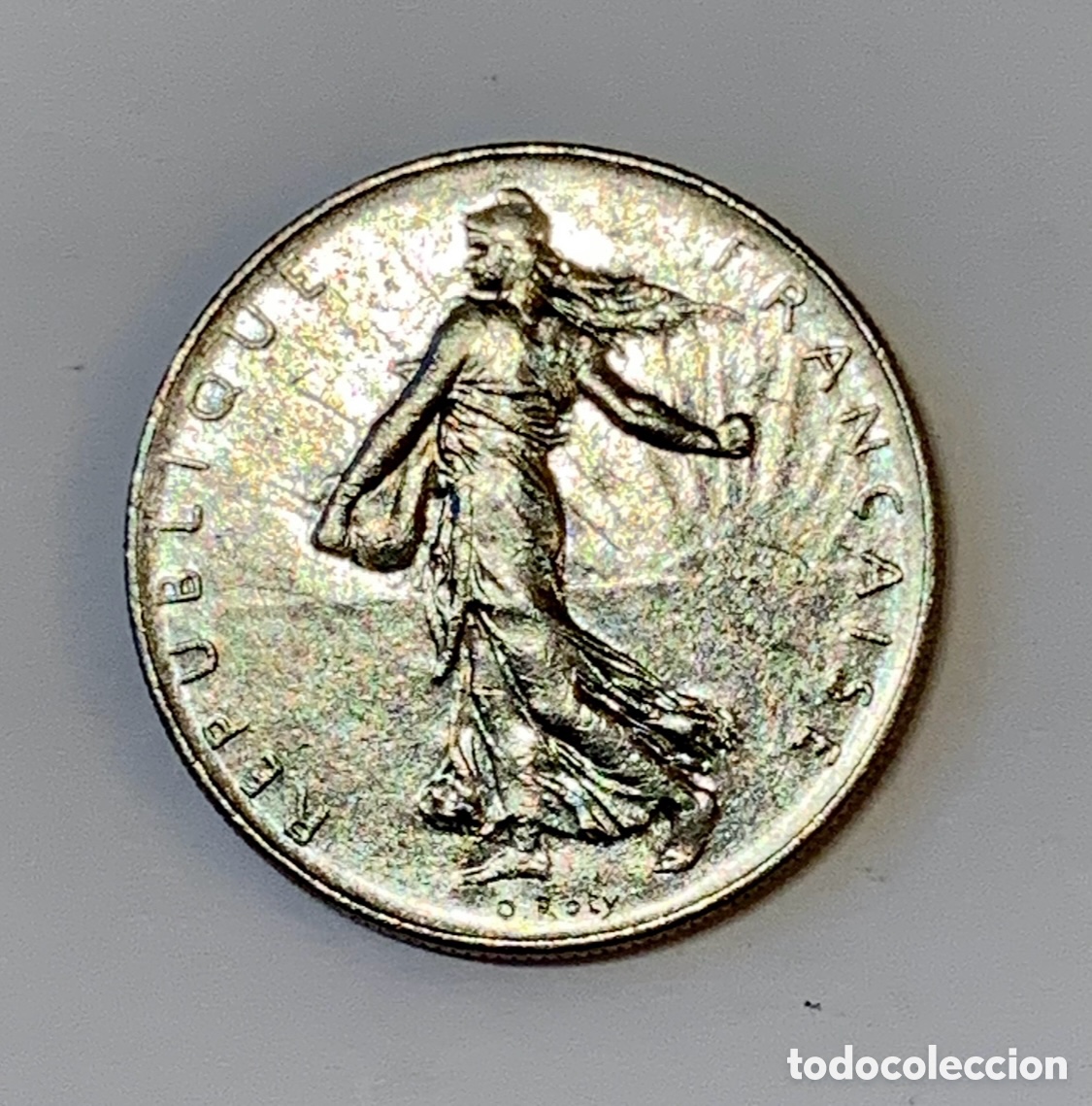 Monedas antiguas de Europa: Moneda. Republique Francaise. 1 Francs. 1977.