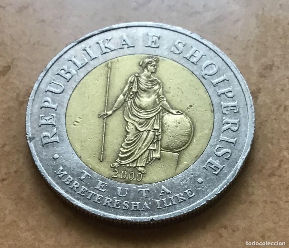 Monedas antiguas de Europa: 100 leke de Albania. A&ntilde;o 2000