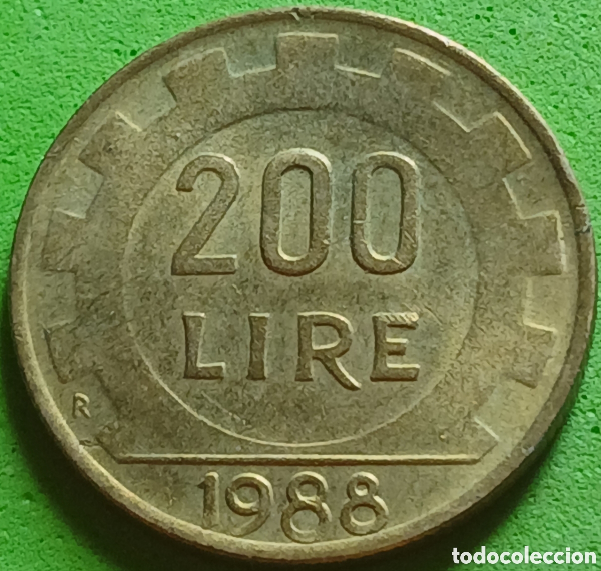 Monedas antiguas de Europa: Italia 200 liras 1988 km#105