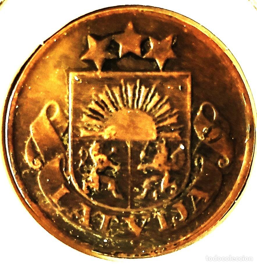 Monedas antiguas de Europa: LETONIA (1922-1940) - 2 SANTIMI 1926 - PRIMERA REPUBLICA - B - 2 GR. BRONCE - DIAMETRO 19,50 mm - MB