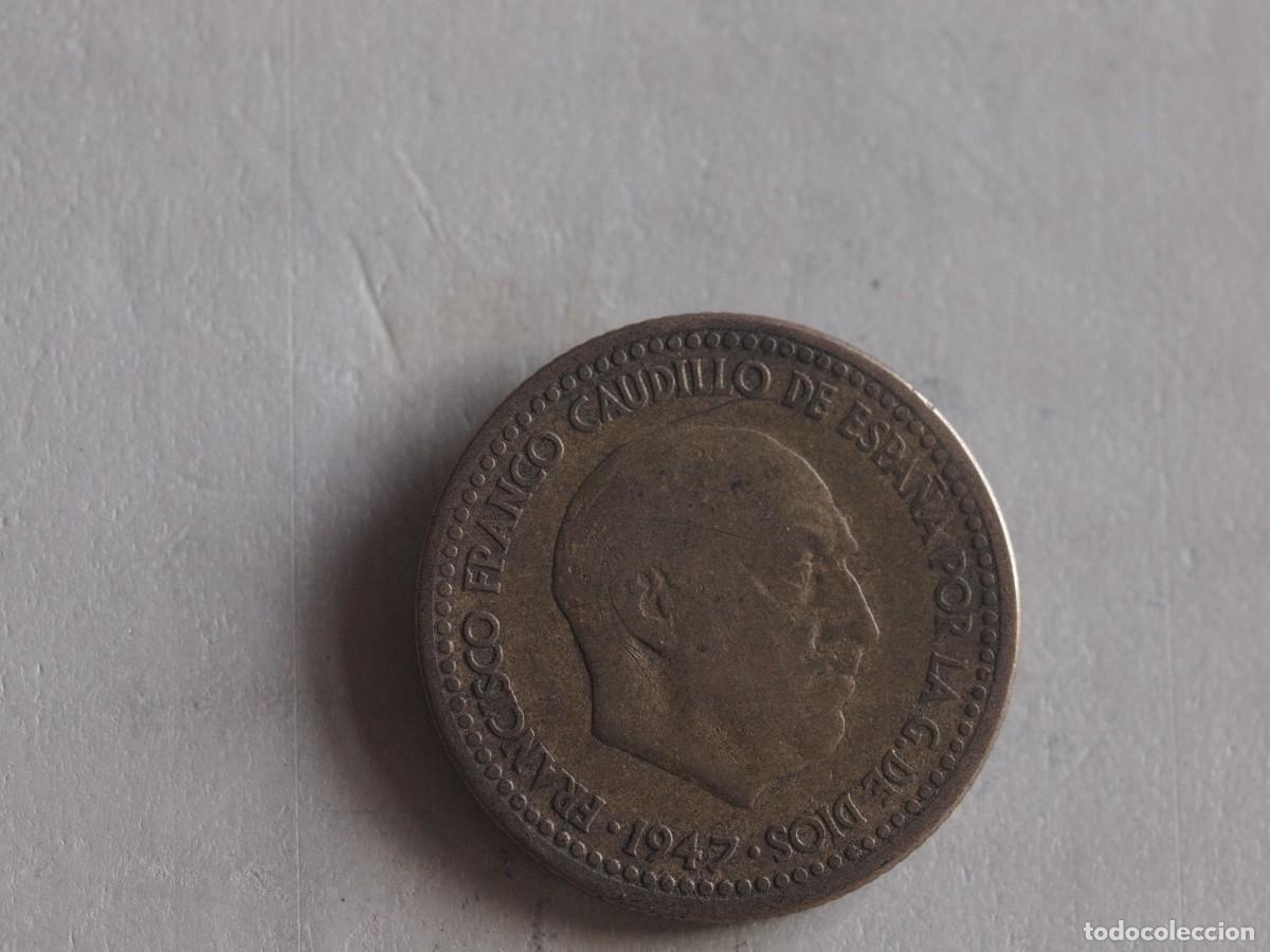 Monedas antiguas de Europa: 2 MONEDAS DE 1 PESETA DE 1947 ESTRELLA 52
