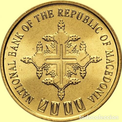 Monedas antiguas de Europa: Macedonia, 1 denar 2000 &rdquo;Adorno con Cruces&rdquo;, KM#20./ Nueva, sin circular.
