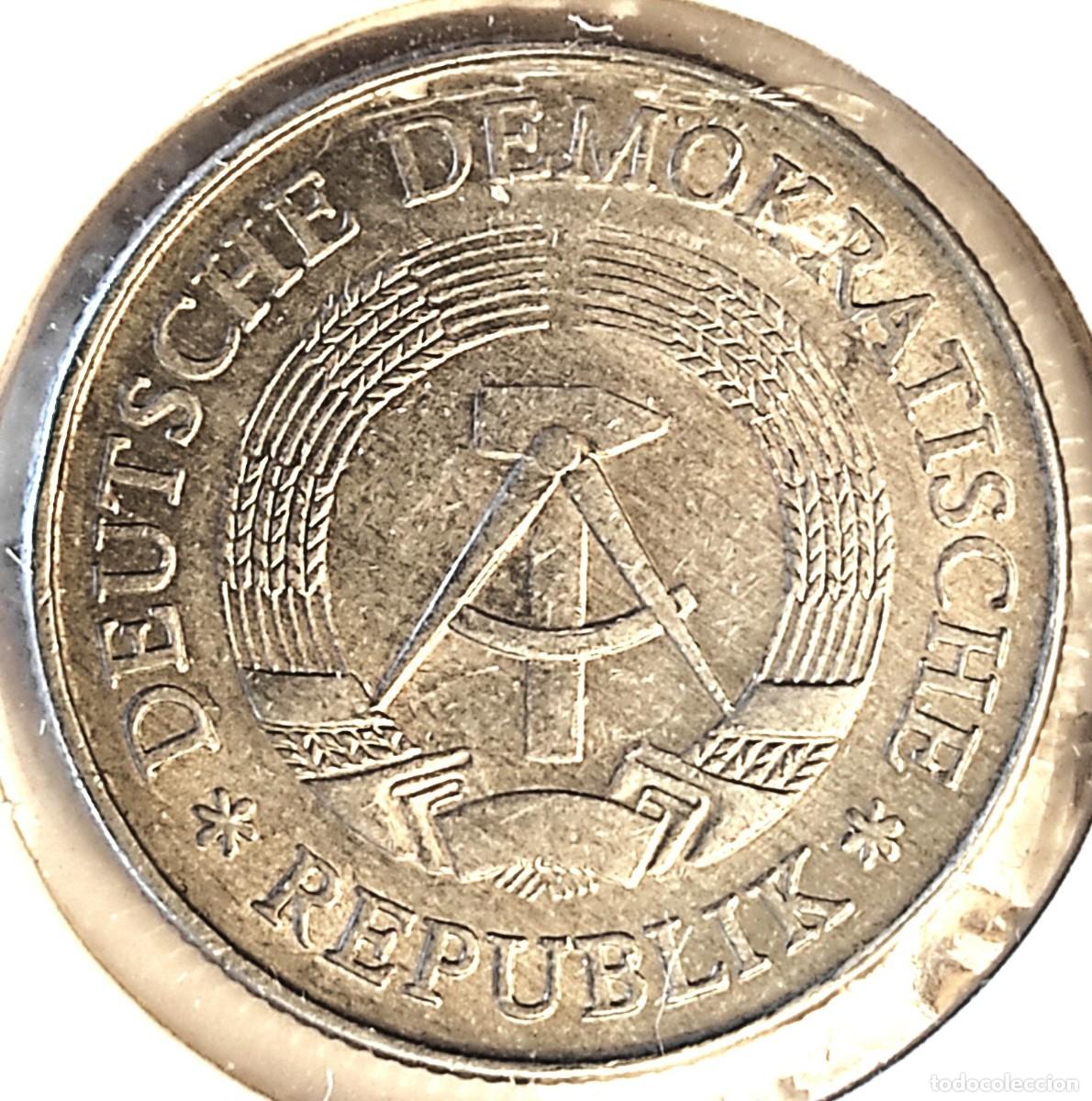 Monedas antiguas de Europa: ALEMANIA ORIENTAL (1948-1990) - 1 MARCO 1977 A - B - 2,40 GR. ALUMINIO - DIAMET 25 mm - MB - KM#35.2