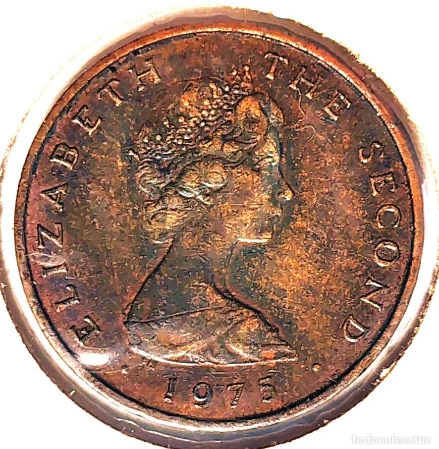 Old Coins of Europe: ISLA DE MAN (1970-2022) - 1 NUEVO PENIQUE 1975 PM - REINA ISABEL II - A - 3,56 GR. BRONCE