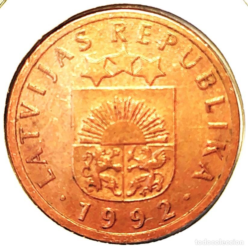 Monete antiche di Europa: LETONIA (1992-2013) - 2 SANTIMI 1992 - A - 1,90 GR. ACERO COBREADO - DIAMETRO 17 mm - MB - KM#21