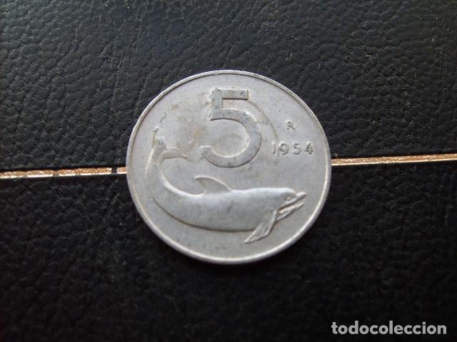 Monedas antiguas de Europa: * ITALIA 5 LIRAS 1954