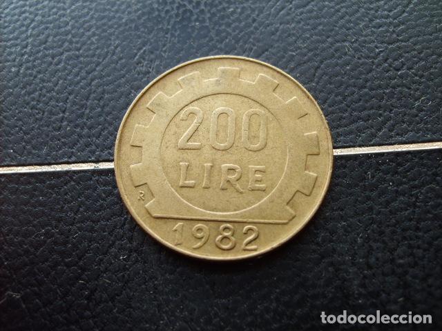 Monedas antiguas de Europa: ITALIA 200 LIRAS 1982