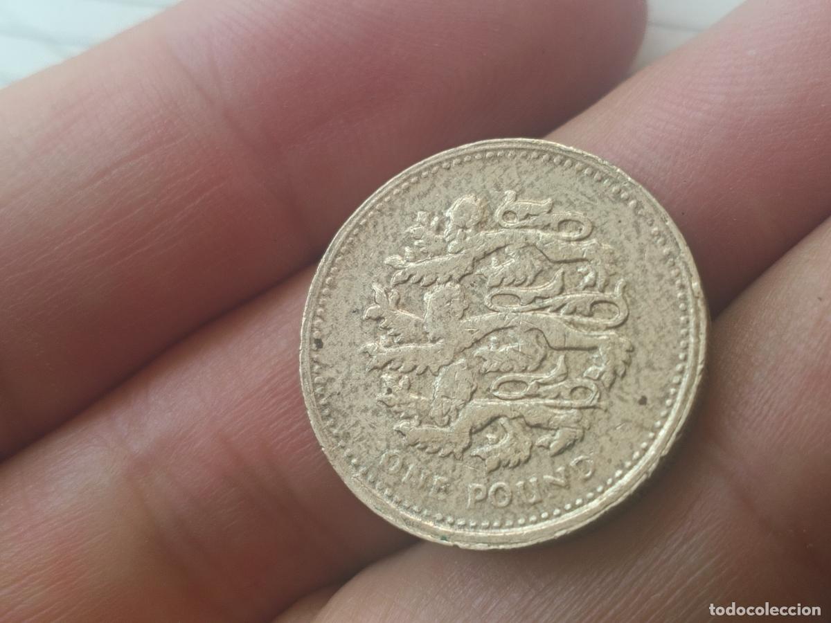 Monedas antiguas de Europa: Reino Unido. Libra esterlina 2002