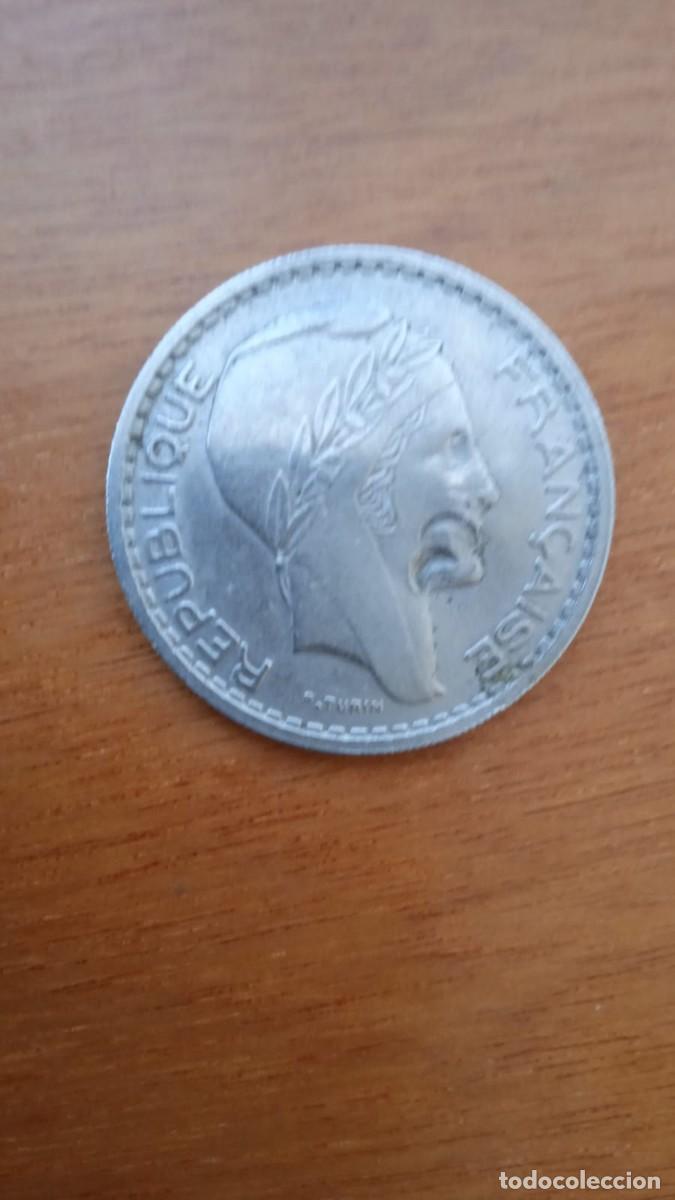 Monedas antiguas de Europa: Moneda de 10 francos franceses. 1949. Defectuosa.