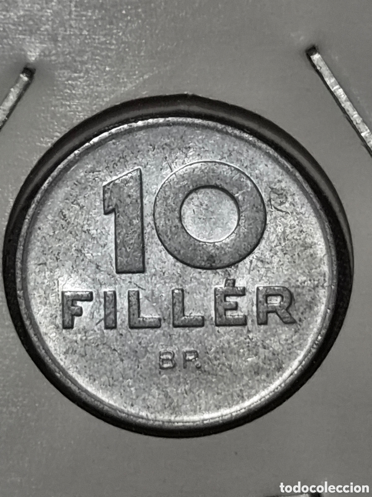 Monedas antiguas de Europa: MONEDA DE HUNGR&Iacute;A 10 FILLER 1988