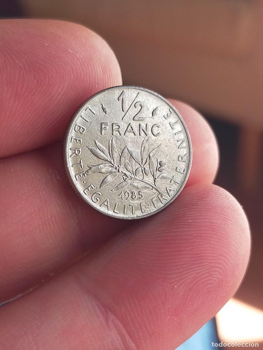 Monedas antiguas de Europa: MONEDA DE 1/2 0.5 MEDIO FRANCO FRANC FRANCIA 1985 MUY BUENA CONSERVACION