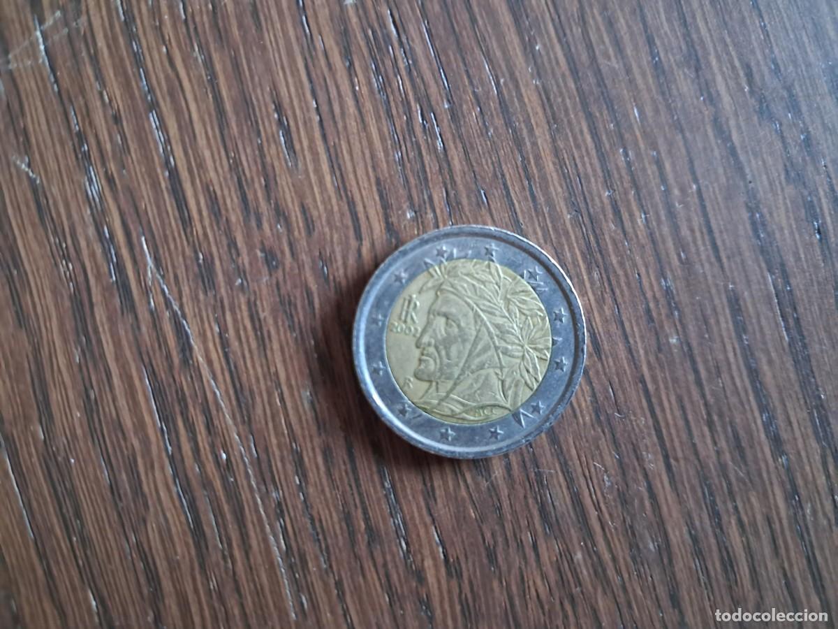 Monedas antiguas de Europa: moneda de 2 euros de Italia, a&ntilde;o 2002.